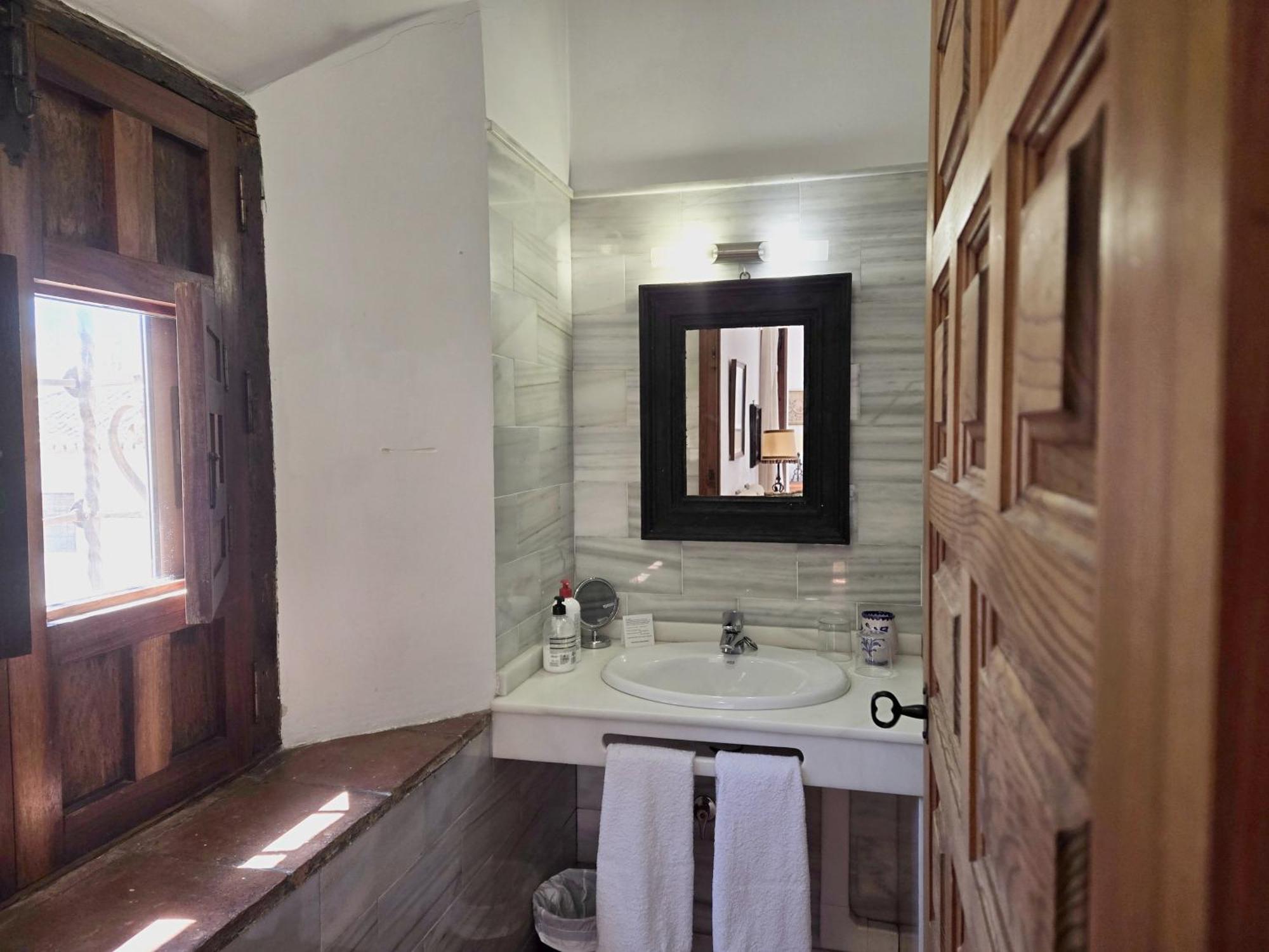 Hotel Santa Isabel La Real Γρανάδα Εξωτερικό φωτογραφία